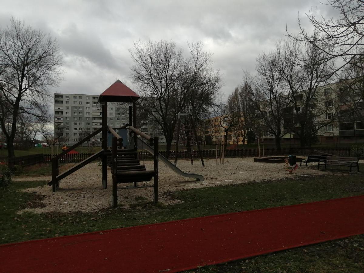 Ubytovanie Emily Dunajská Streda Extérieur photo